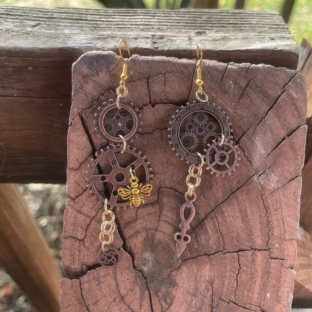 Steampunk Gear Earrings with Gold Accents - Picture 4 of 6